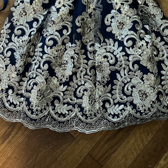 ❄️Little Girls Winter/Fall/Summer Dress❄️ - Picture 5 of 5